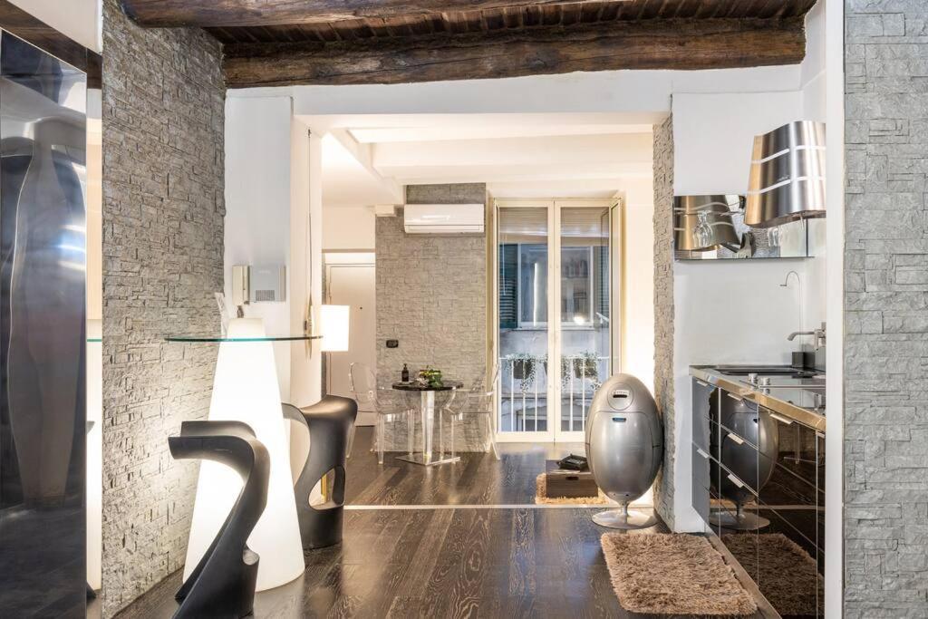 Art Inn Centro Наполи Екстериор снимка